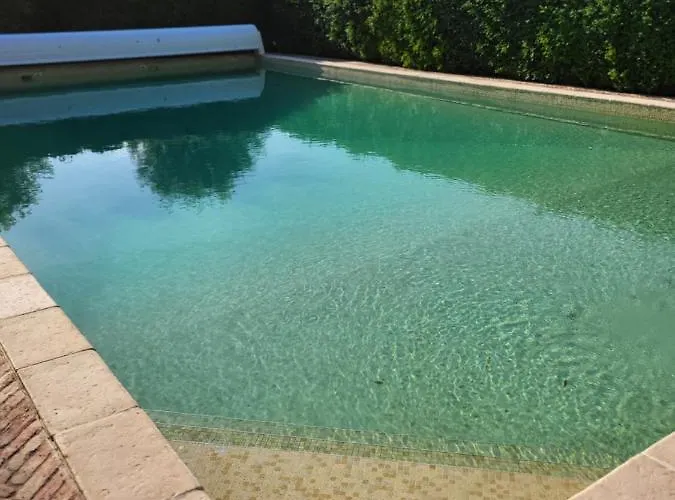 Дом отдыха Chez Jacquou *